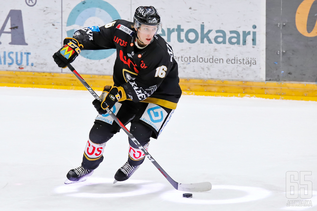 Tommi Järvitalo lähtee hakemaan Rovaniemeltä uutta alkua uralleen.