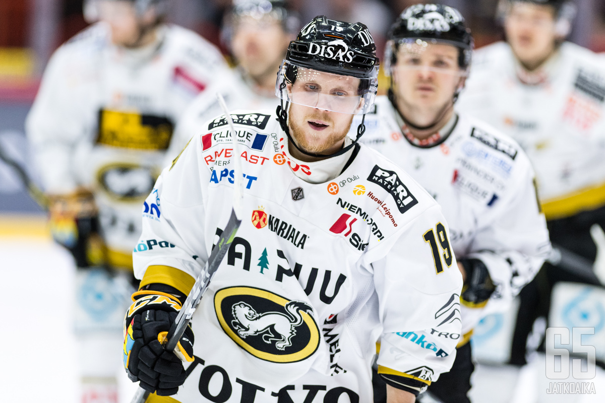 Muun muassa Kärpissä viime vuosina tehoillut Michal Krištof pelaa nykyään KHL:ssä.