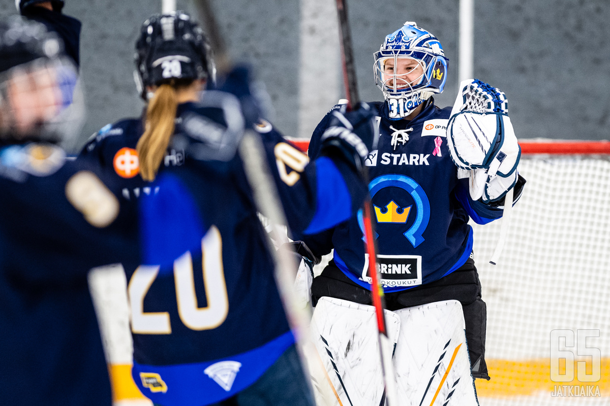 Kiekko-Espoo pääsi jälleen juhlimaan Suomen mestaruutta. 