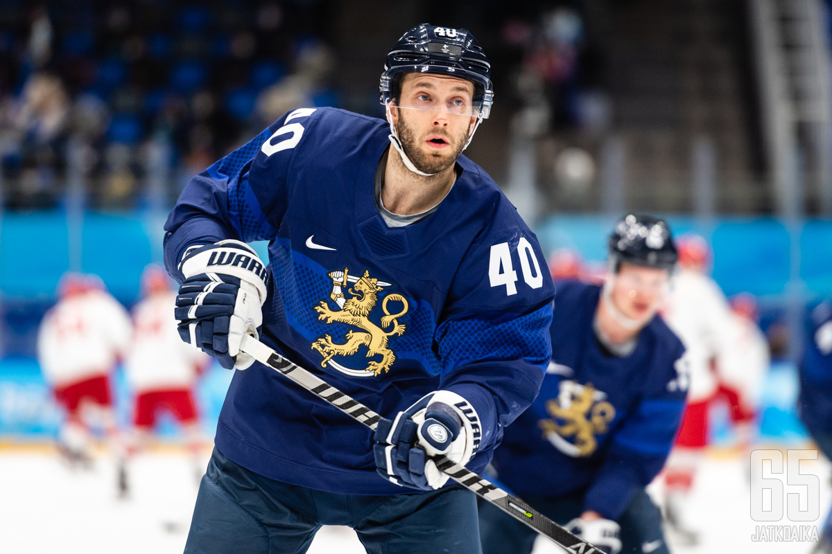 Petteri Lindbohm sai Panthersilta NHL-sopimuksen.