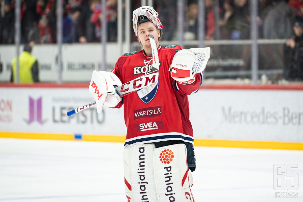 Roope Taponen torju HIFK:lle nollapelin.