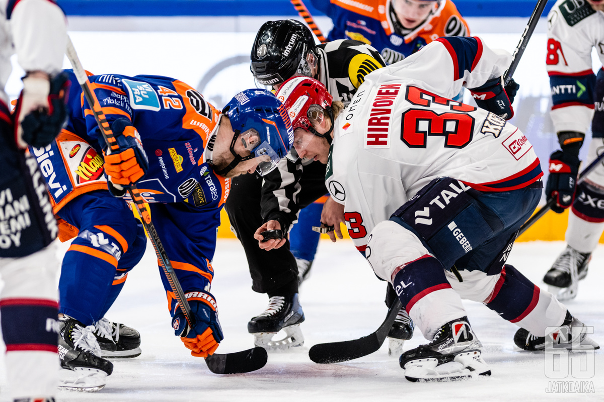 Tapparan ja HIFK:n välinen sarja on ollut viihdyttävää peliä. 