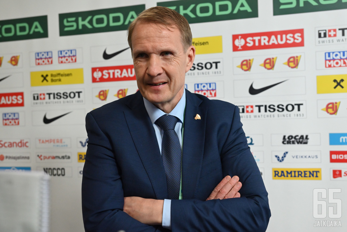 Mika Kortelainen toimii Suomen joukkueenjohtajana.