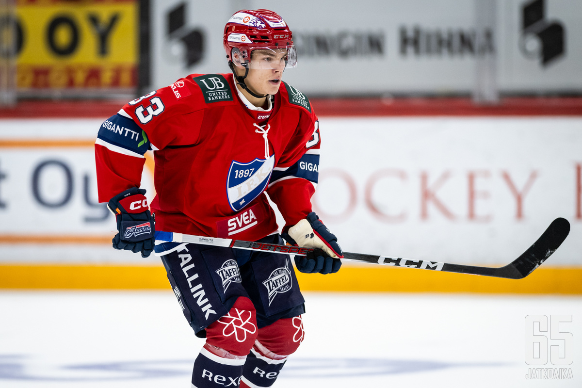 Kiviharju osui kuudennessa HIFK-runkosarjaottelussaan.