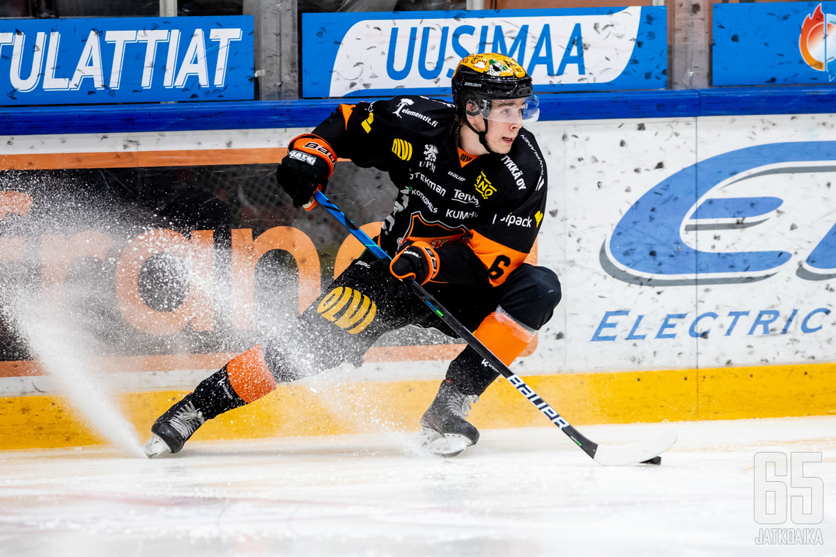 Seppälä allekirjoitti NHL-sopimuksen.
