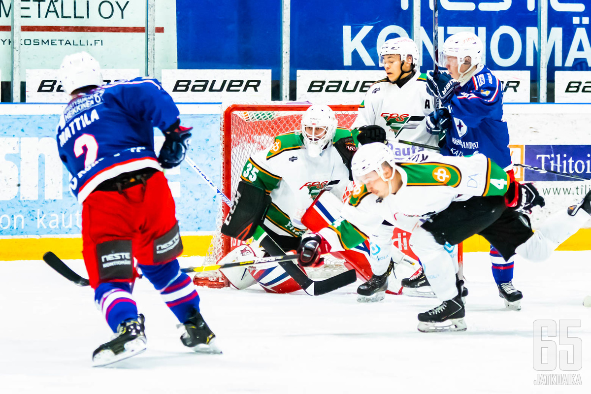 Suomi-sarjan mestaruuden ratkaissut ottelun voittomaali kirjattiin Risto Mattilan nimiin.