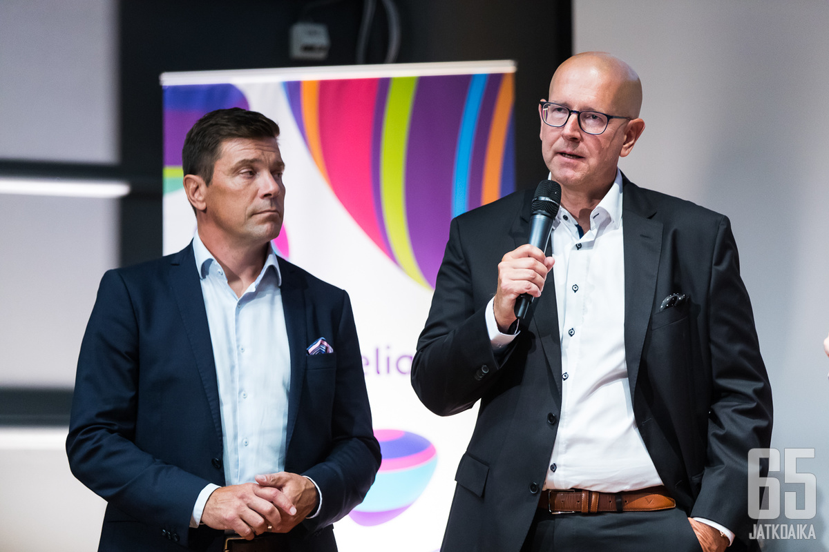 Liiga, jonka toimitusjohtaja on Riku Kallioniemi, ja Telia, jonka Liiga-hanketta johtaa Olli-Pekka Takanen, ovat saaneet viime aikoina runsaasti kritiikkiä.