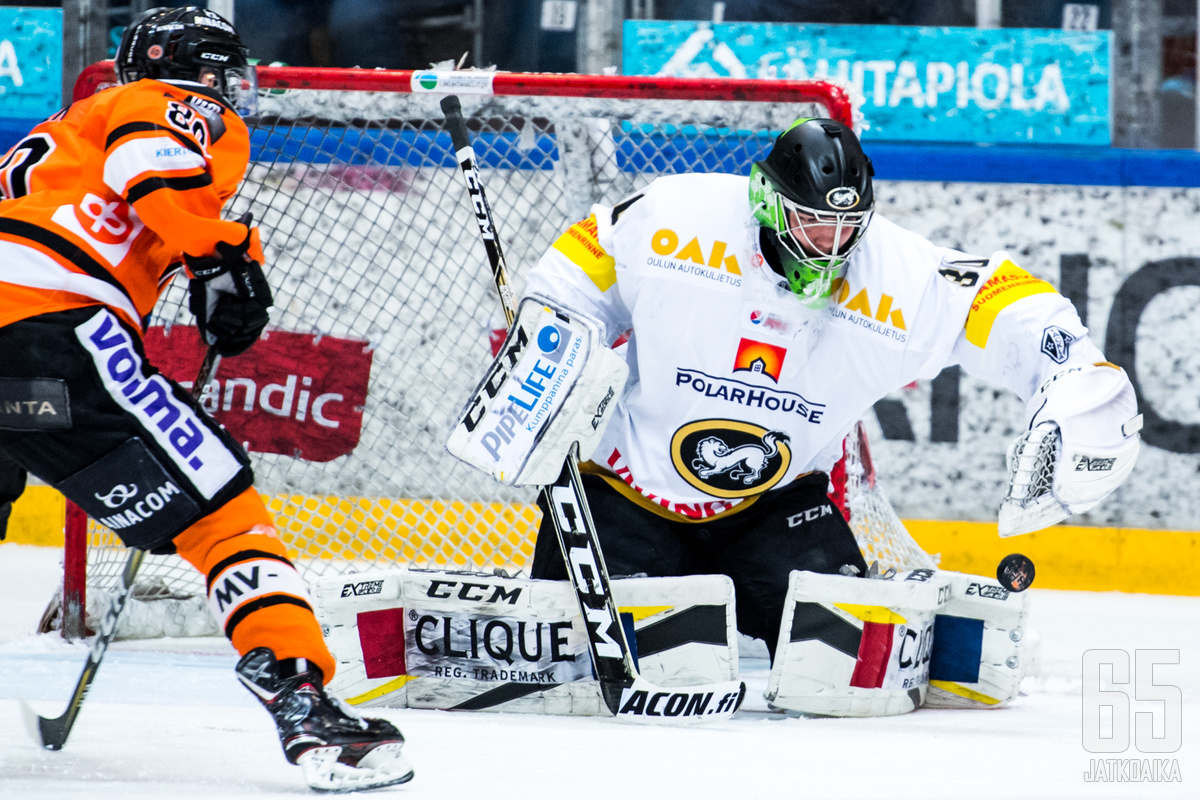 Justus Annunen pelaa alle 18-vuotiaiden MM-kisoissa Suomen ykkösmaalivahtina.