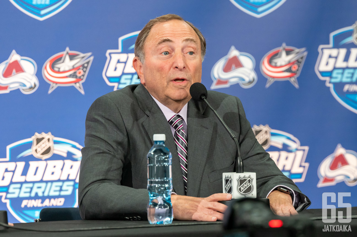 Gary Bettmanin aikana NHL on muuttunut valtavasti.