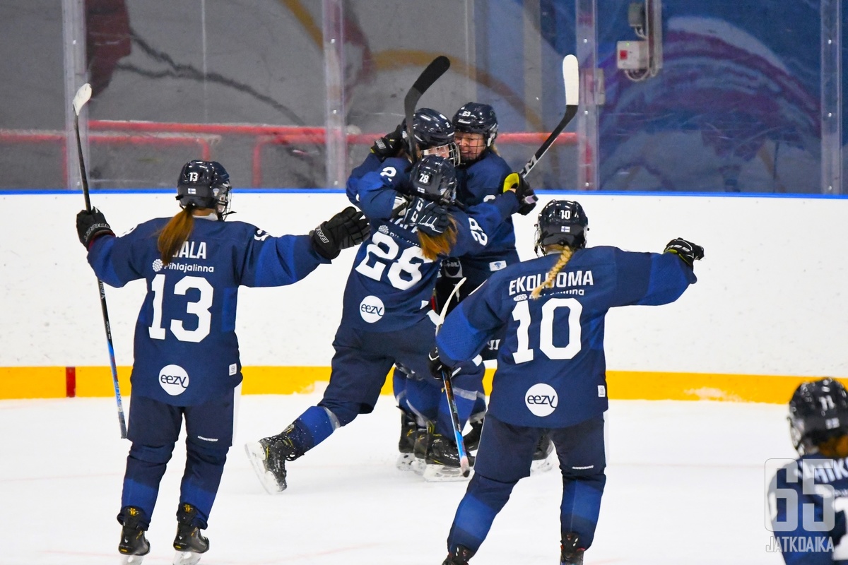 Suomi voitti Slovakian ja eteni MM-kisojen välieriin.