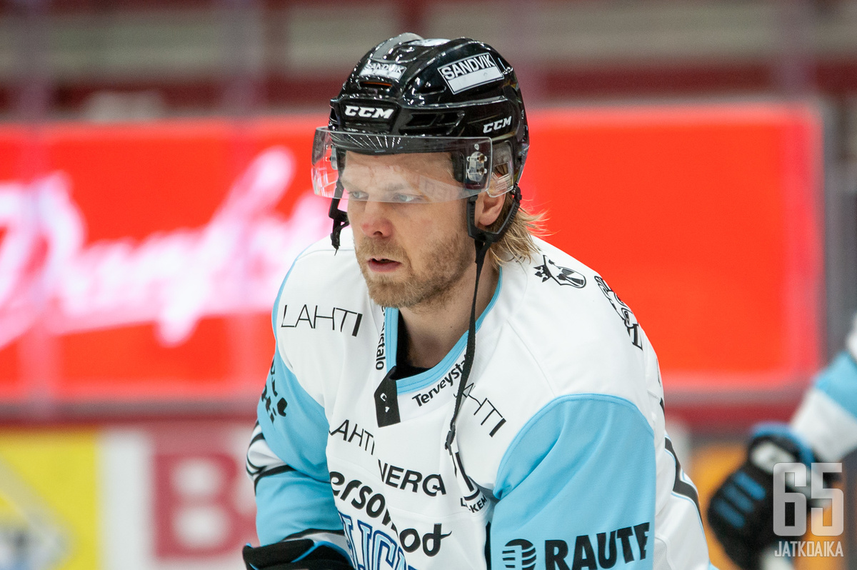 Tyrväinen pelasi Lahdessa viimeksi kaudella 2021–22.