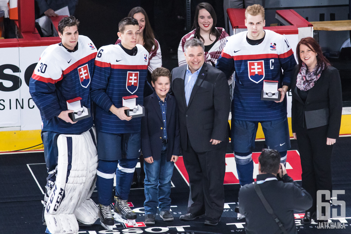 Slovakian joukkueessa esille nousivat puolustuspään pelaajat.