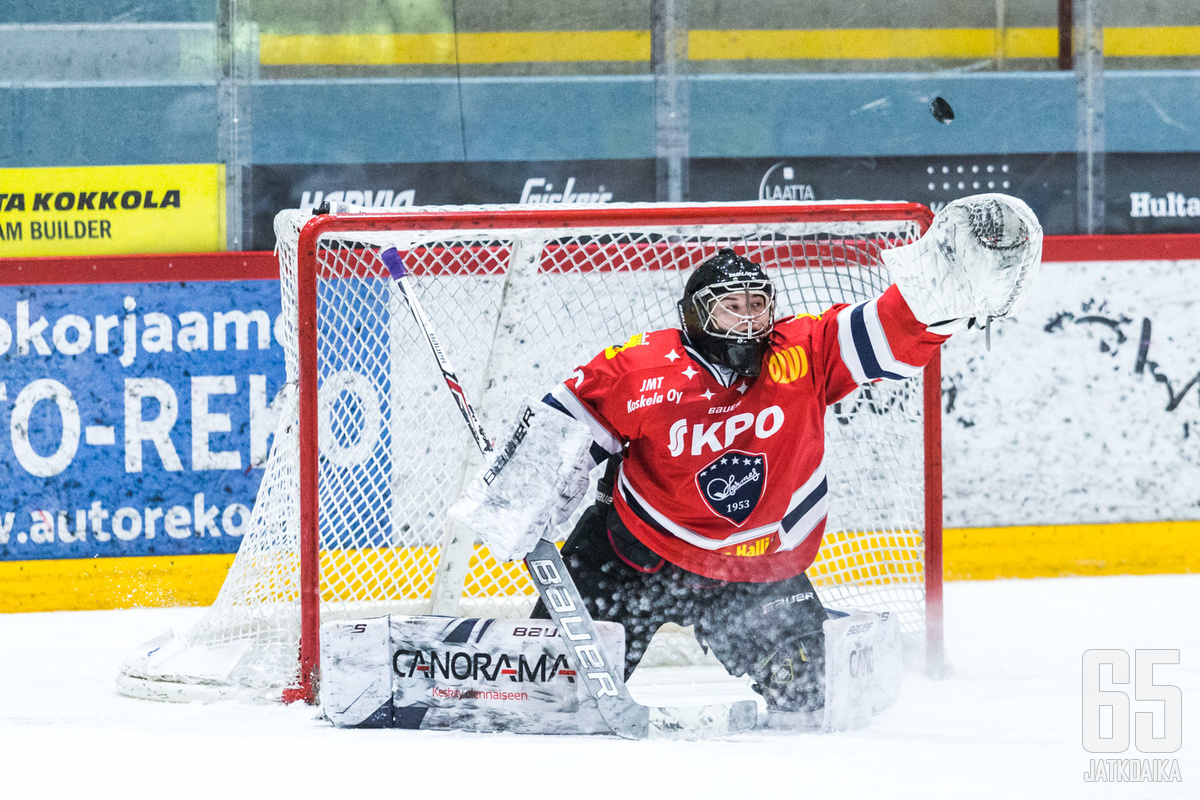 Samuel Jukuri nollasi keuruulaiset varmoin ottein.