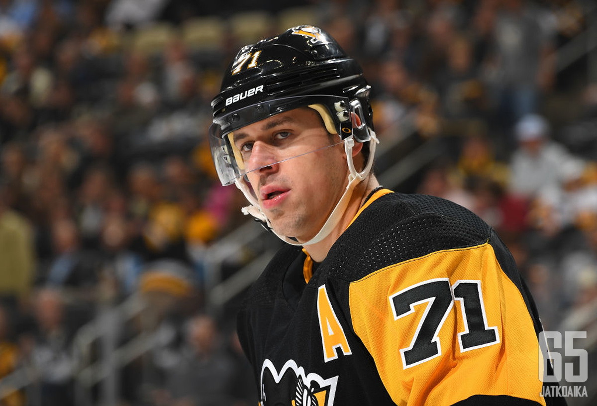 Malkin loukkaantui St. Louis Bluesia vastaan.