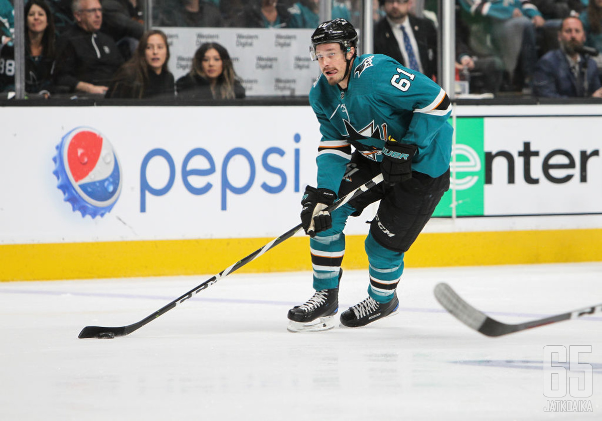 Braun on pelannut koko aiemman NHL-uransa San Jose Sharksissa.