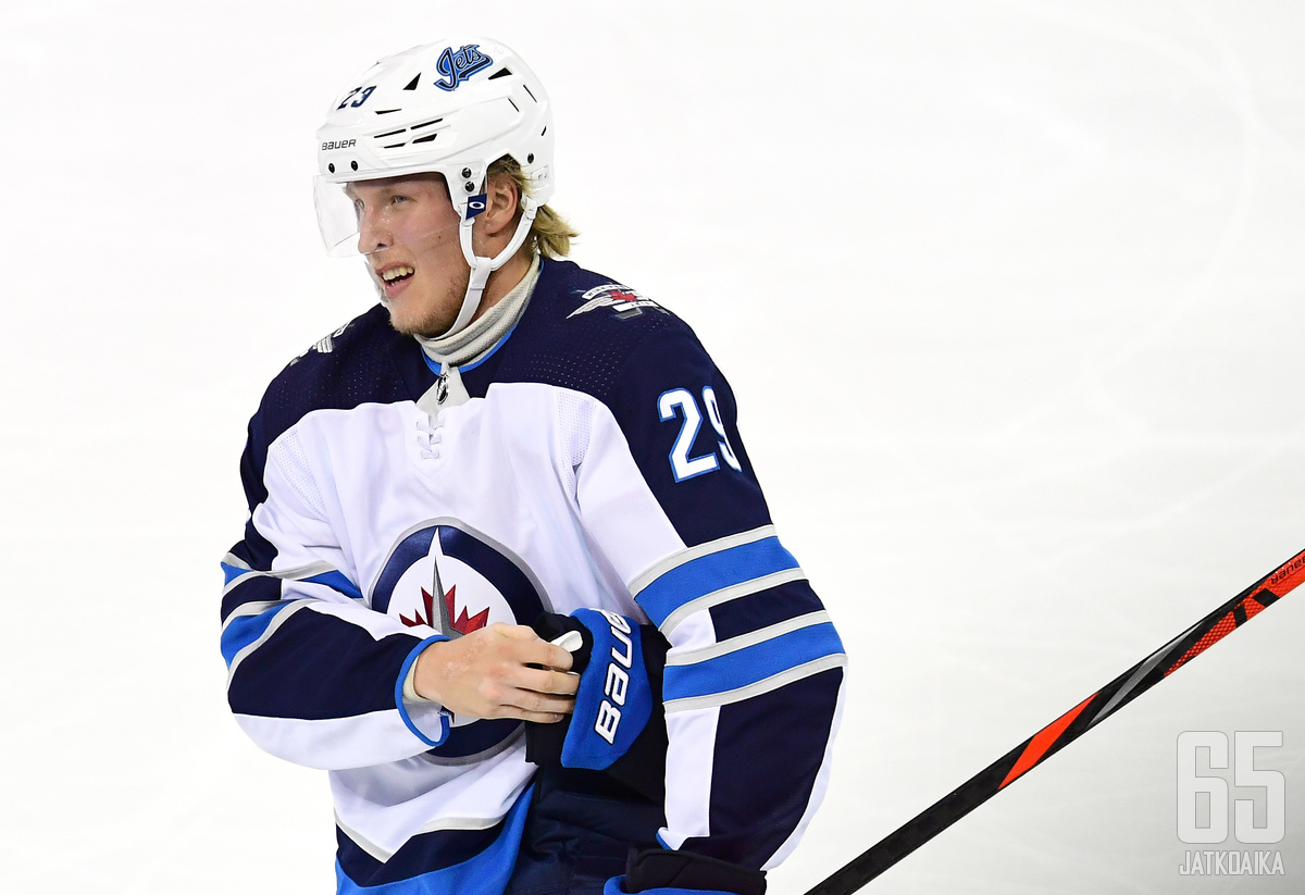 NEW YORK, NEW YORK - OCTOBER 03: Patrik Laine #29 of the Winnipeg Jets reacts during their game against the New York Rangers at Madison Square Garden on October 03, 2019 in New York City. (Photo by Emilee Chinn/Getty Images)