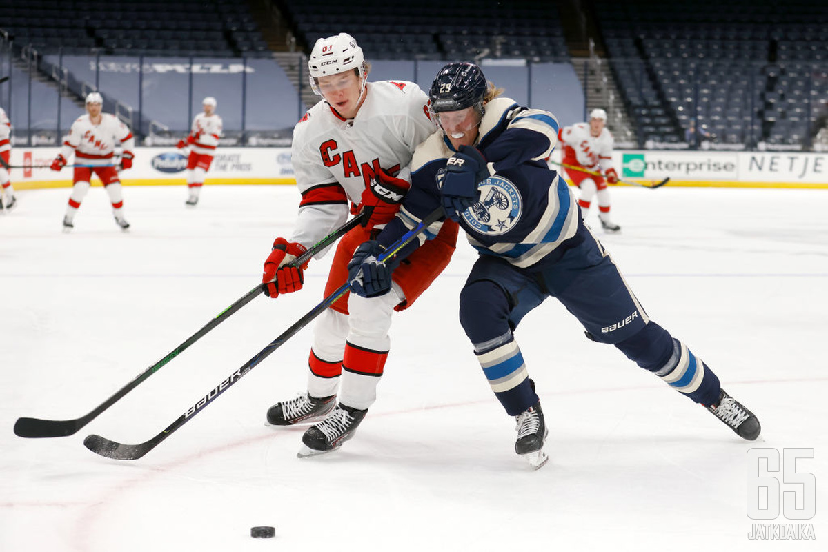 Patrik Laineen maalit eivät auttaneet Columbus Blue Jacketsia voittoon.