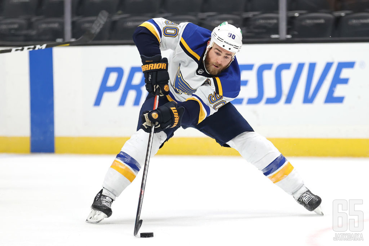 Ryan O'Reilly oli kaukalon kuningas Sharks–Blues-ottelussa.