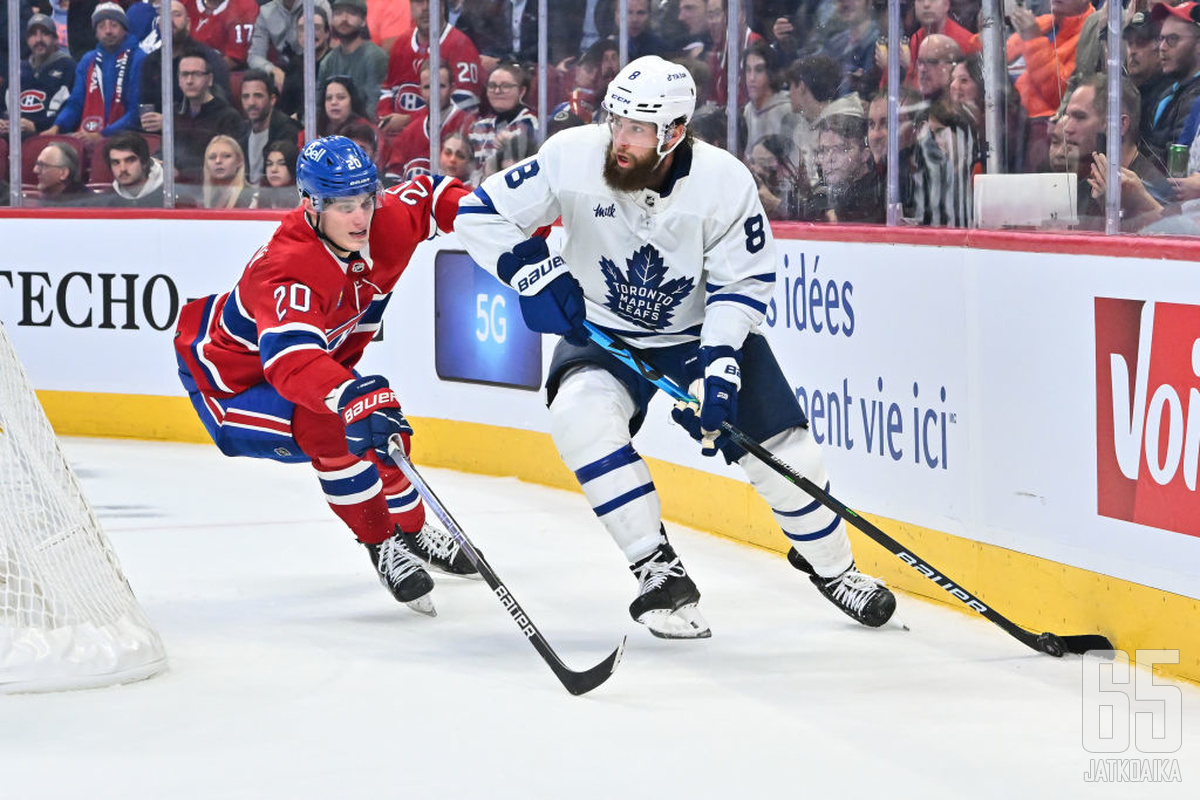 Jake Muzzin siirtyi Toronto Maple Leafsiin tammikuussa 2019.