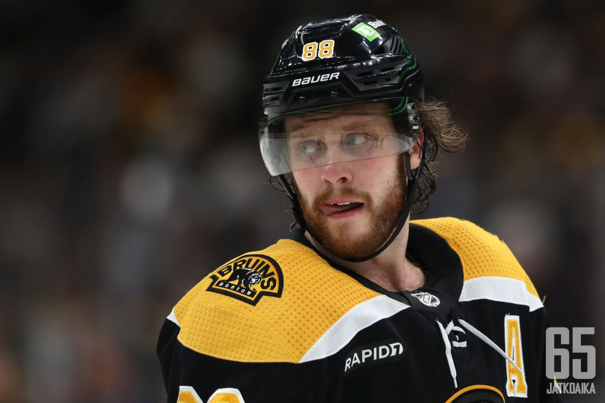 David Pastrňák on edustanut koko NHL-uransa Boston Bruinsia.