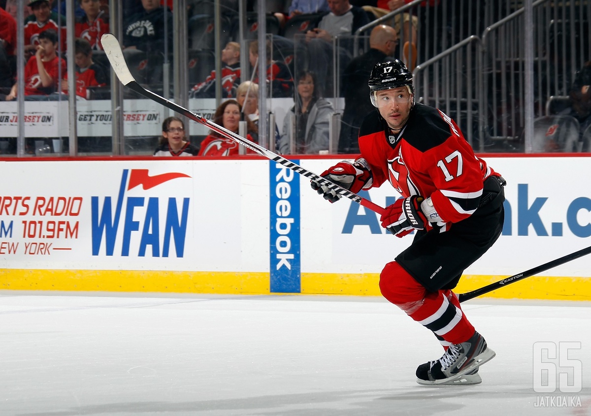 Edellisen kerran Ilja Kovaltšuk viiletti NHL-jäillä New Jersey Devilsin paidassa.