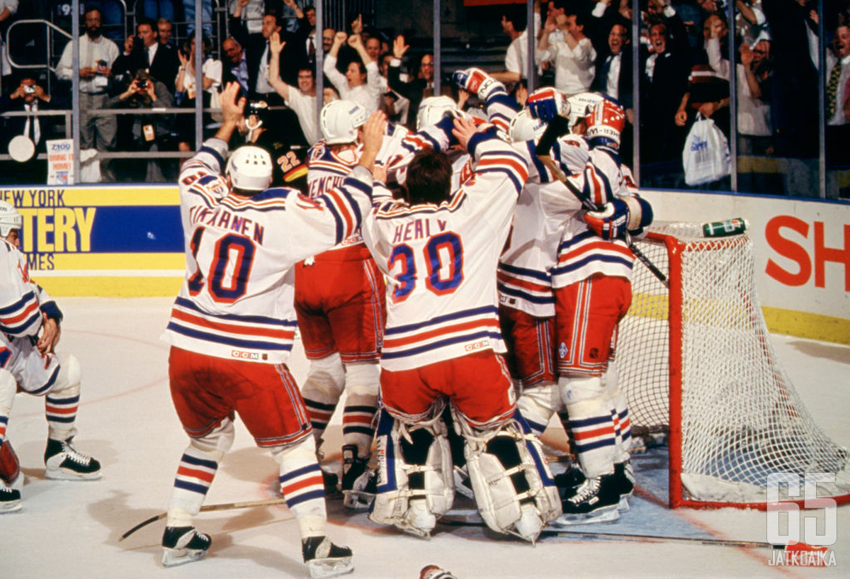 Rangers juhli Stanley Cupia kesällä 1994.