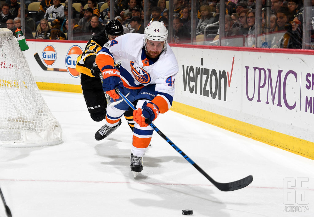 Calvin De Haan on pelannut aiemman NHL-uransa New York Islandersissa.
