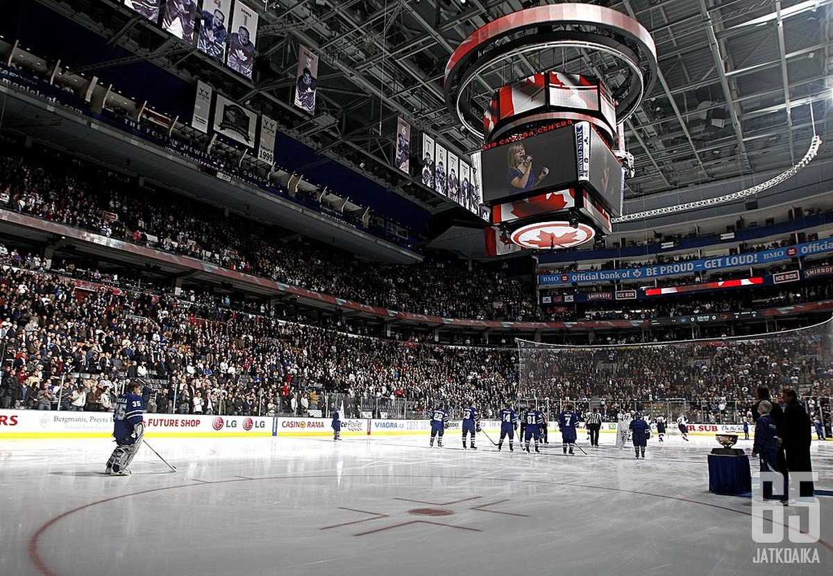 Toronto Maple Leafs saa kotiyleisön tuekseen ensimmäistä kertaa yli vuoteen.
