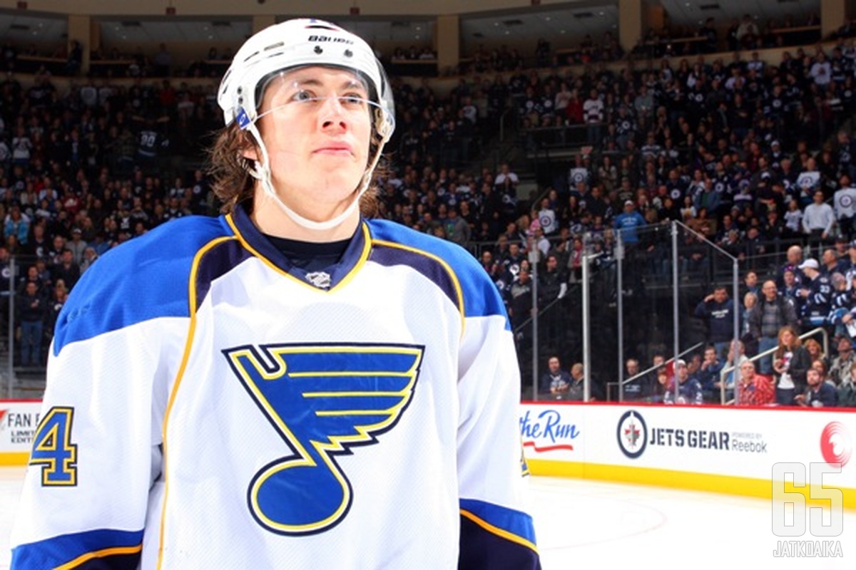 T.J. Oshie parantelee aivotärähdystään.