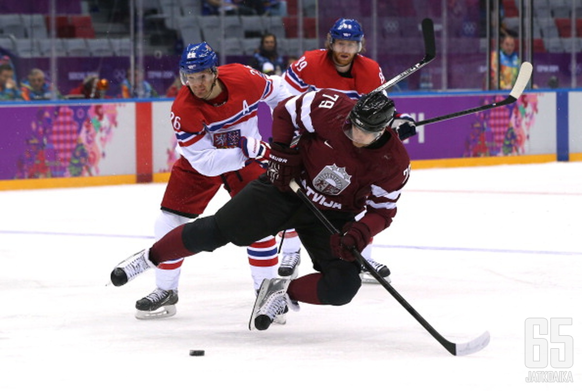 Pavlovs pelasi Latvian paidassa viisi ottelua olympialaisissa.