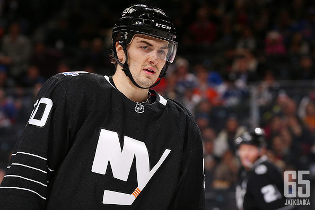 Adam Pelech on New York Islandersin 3. kierroksen varaus vuodelta 2012.