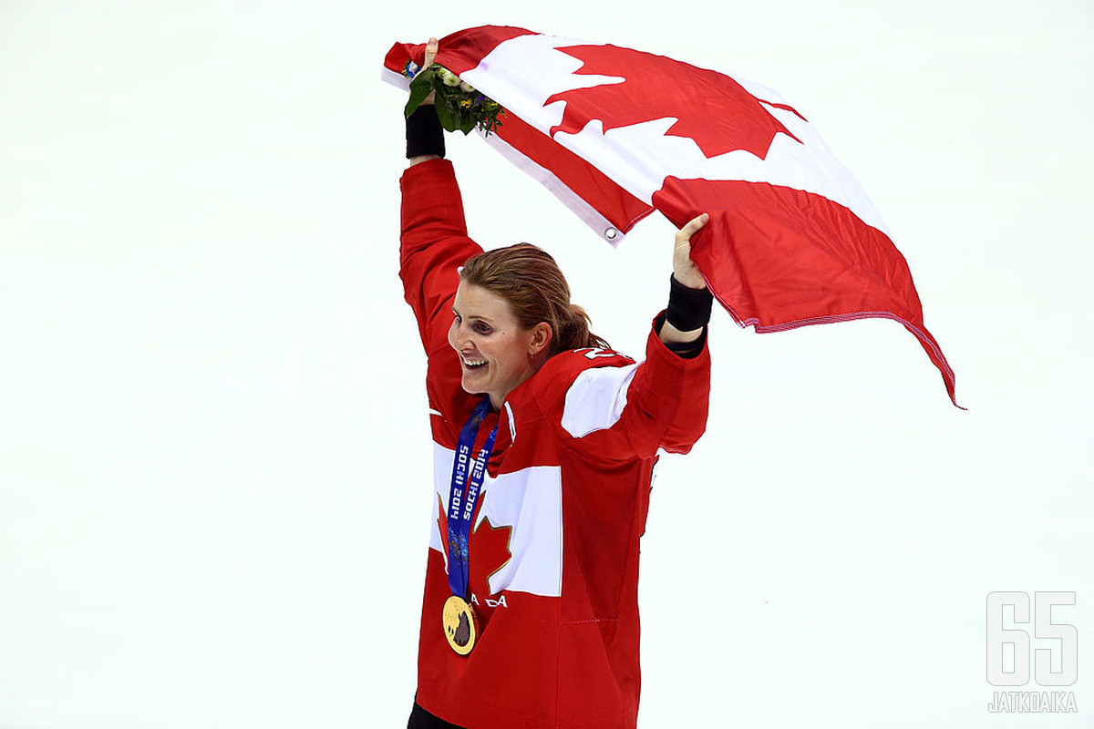 Hayley Wickenheiser voitti urallaan neljä olympiakultaa.