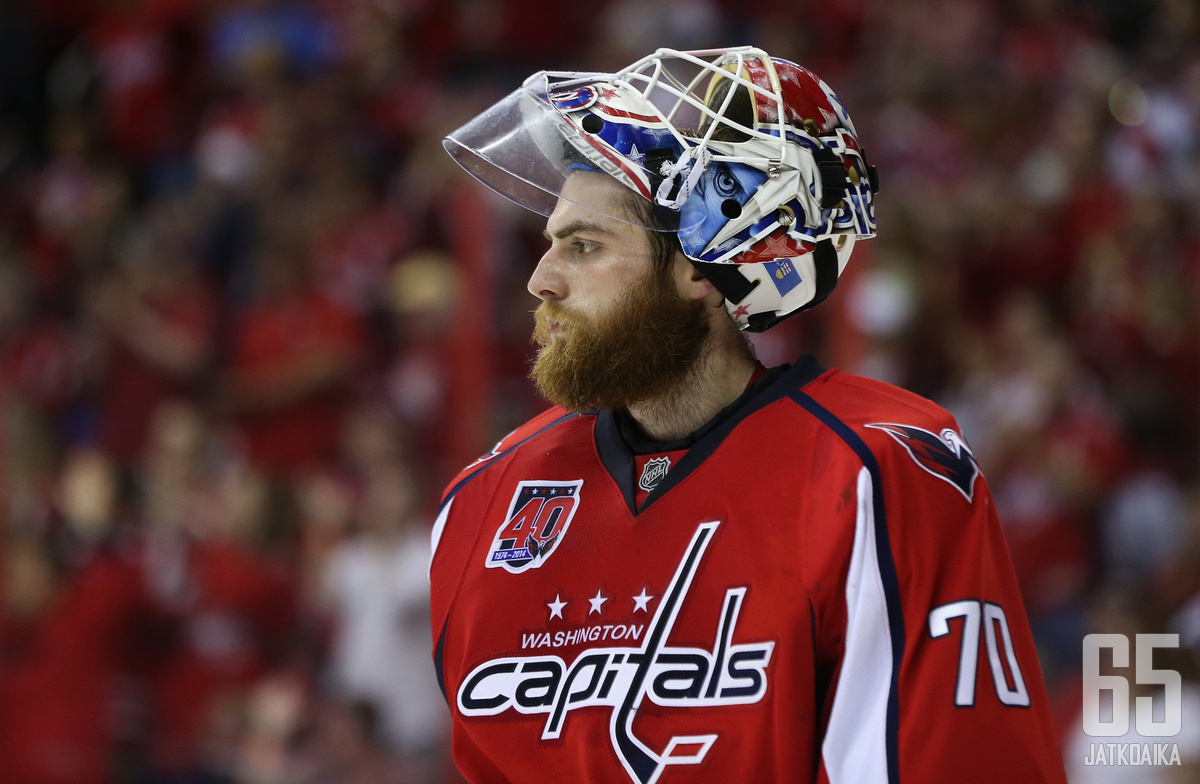 Braden Holtbyn uuden sopimuksen vuosittainen arvo on keksimäärin 6,1 miljoonaa dollaria.