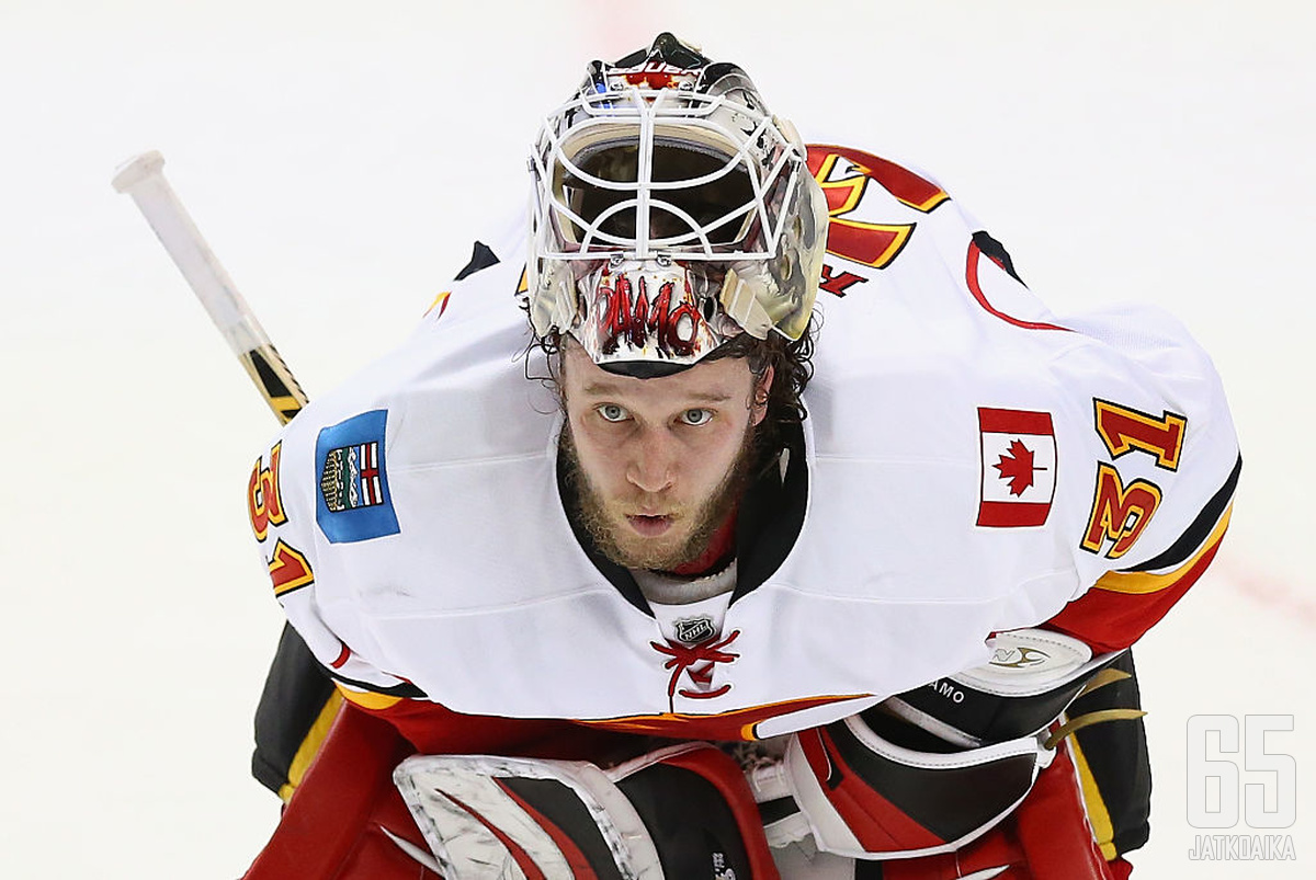 Rämö pelasi NHL:ssä viimeksi Calgary Flamesissa.
