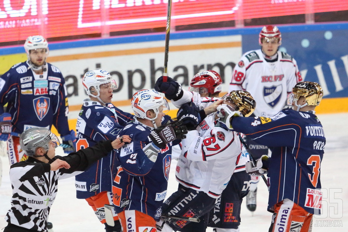 Tappara ja HIFK aloittavat pudotuspelitaistelunsa.