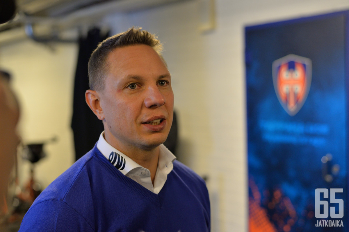 Jussi Tapola on Tapparan päävalmentaja 1.5.2020 alkaen.
