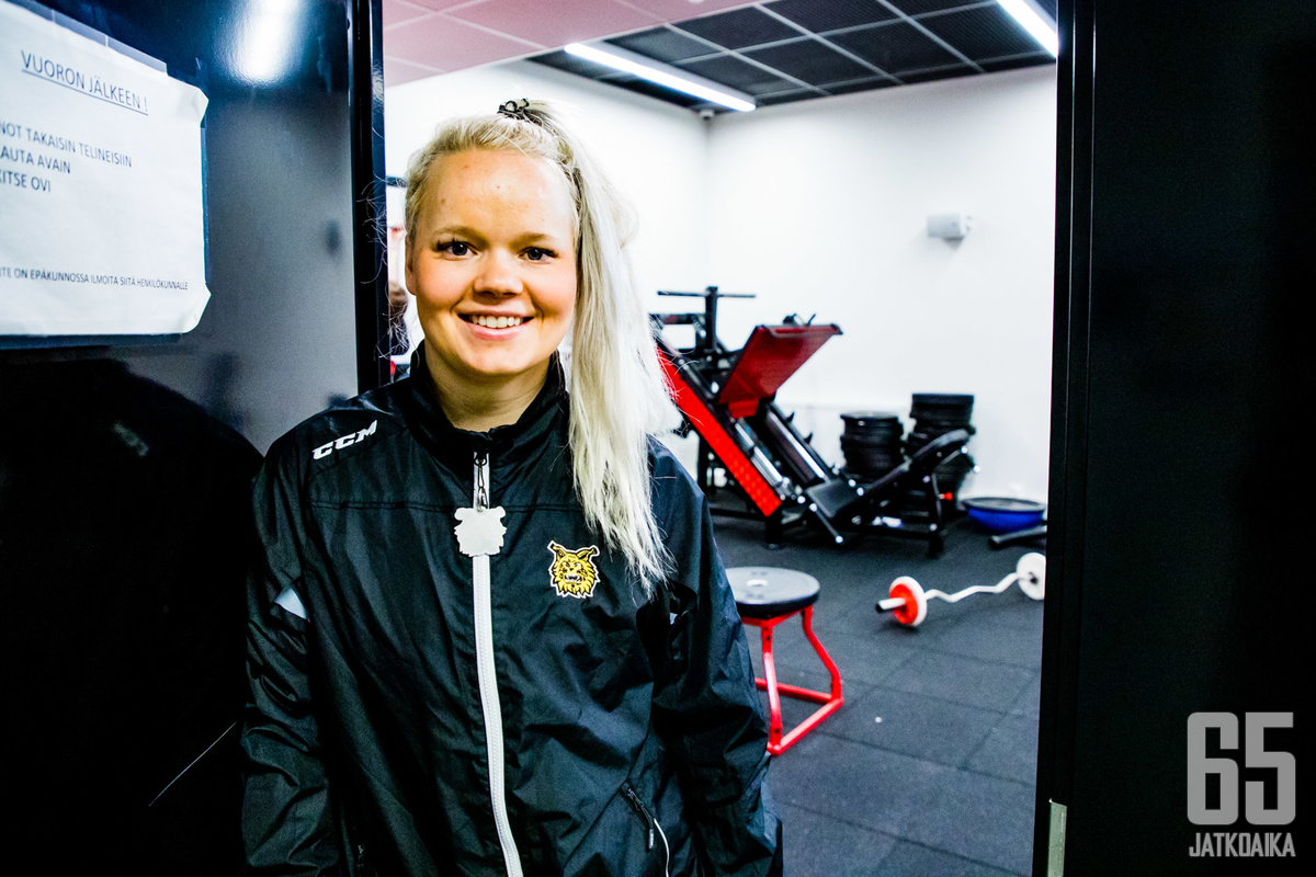 Ensi kaudesta lähtien Linda Välimäki ottaa vetovastuun Ilveksen naisten jääkiekkojoukkueessa.