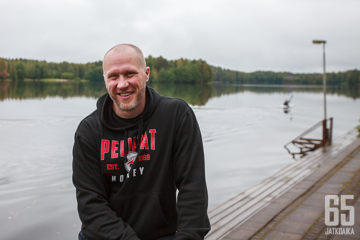 Pelaajaurallaan kolme SM-liigan kultamitalia voittanut Hannes Hyvönen on viihtynyt Heinolassa mainiosti.