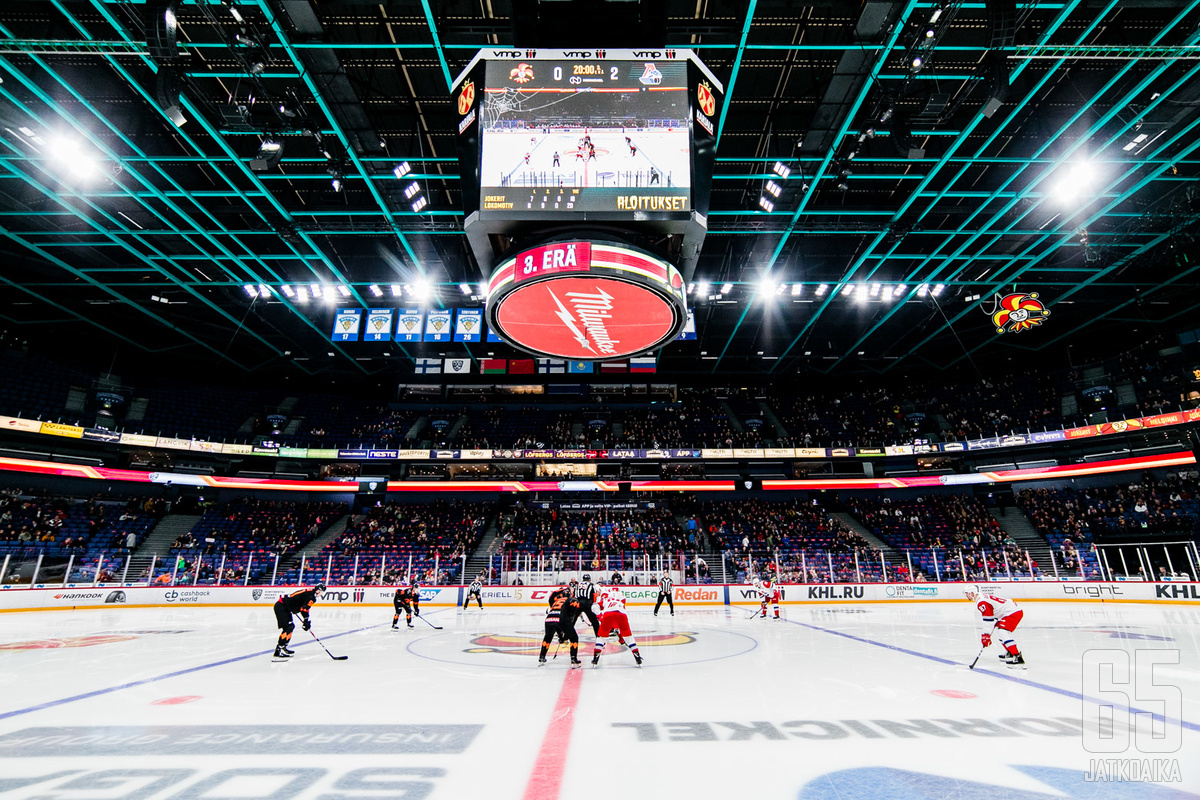 KHL pyrkii aloittamaan sarjaottelut jo syyskuun alussa.