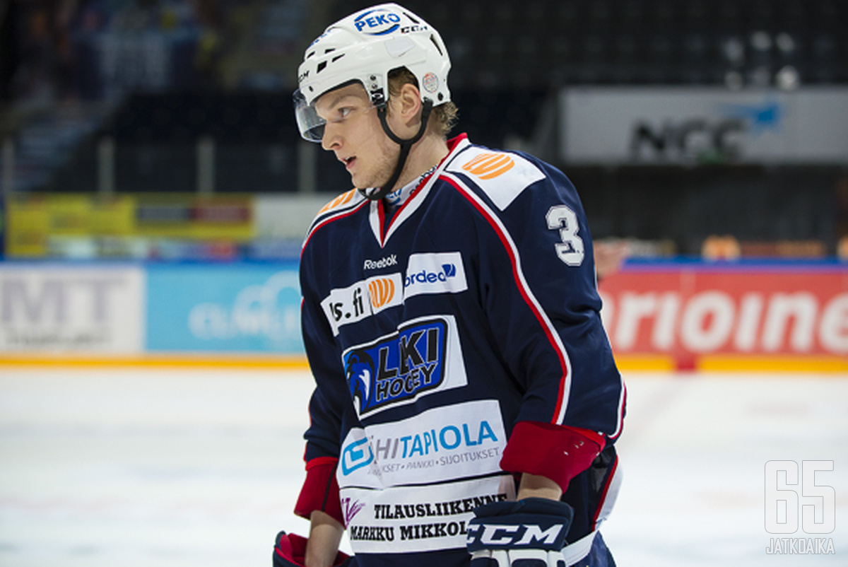 Aki Juusela pelasi viime kauden LeKissä.
