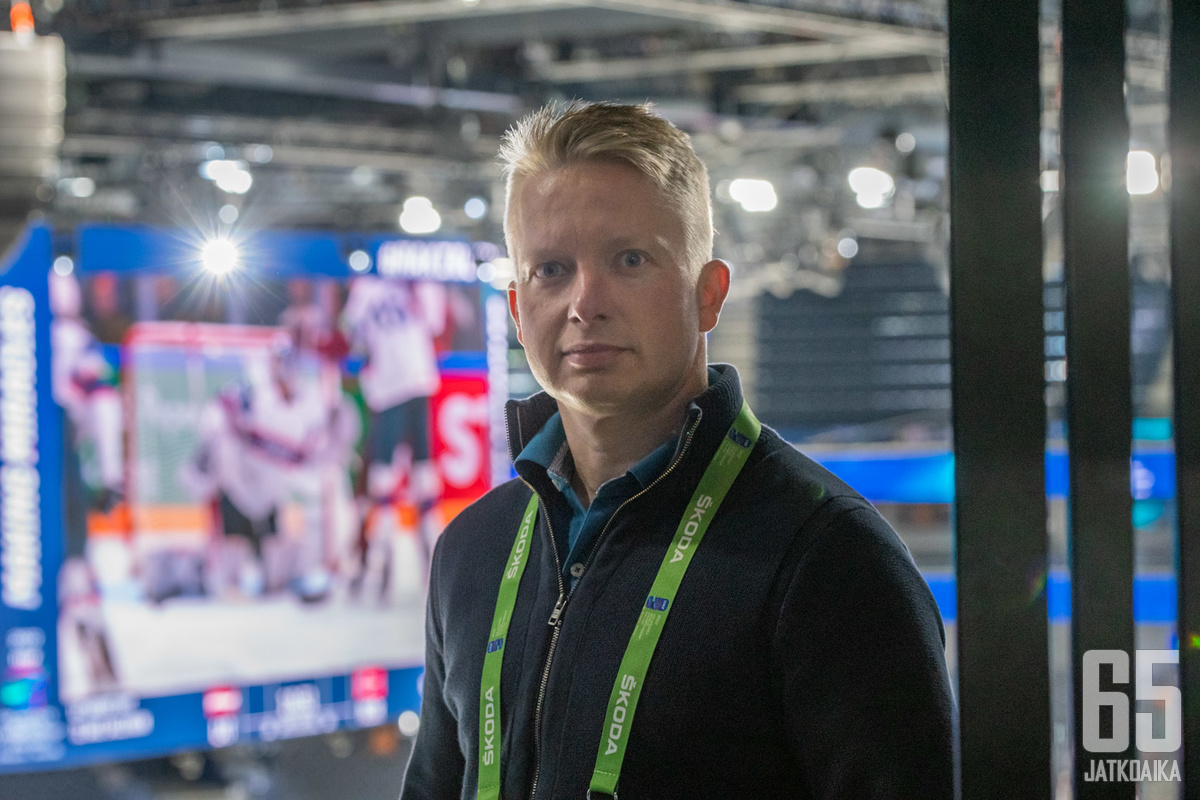 Juha Juujärvi on MM-kisoissa Ylen asiantuntijatehtävissä. Miehen mieli vetää rakkaan lajin pariin.