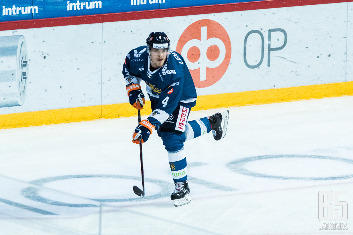 Mikko Lehtosella on edessään ensimmäinen KHL-kausi.