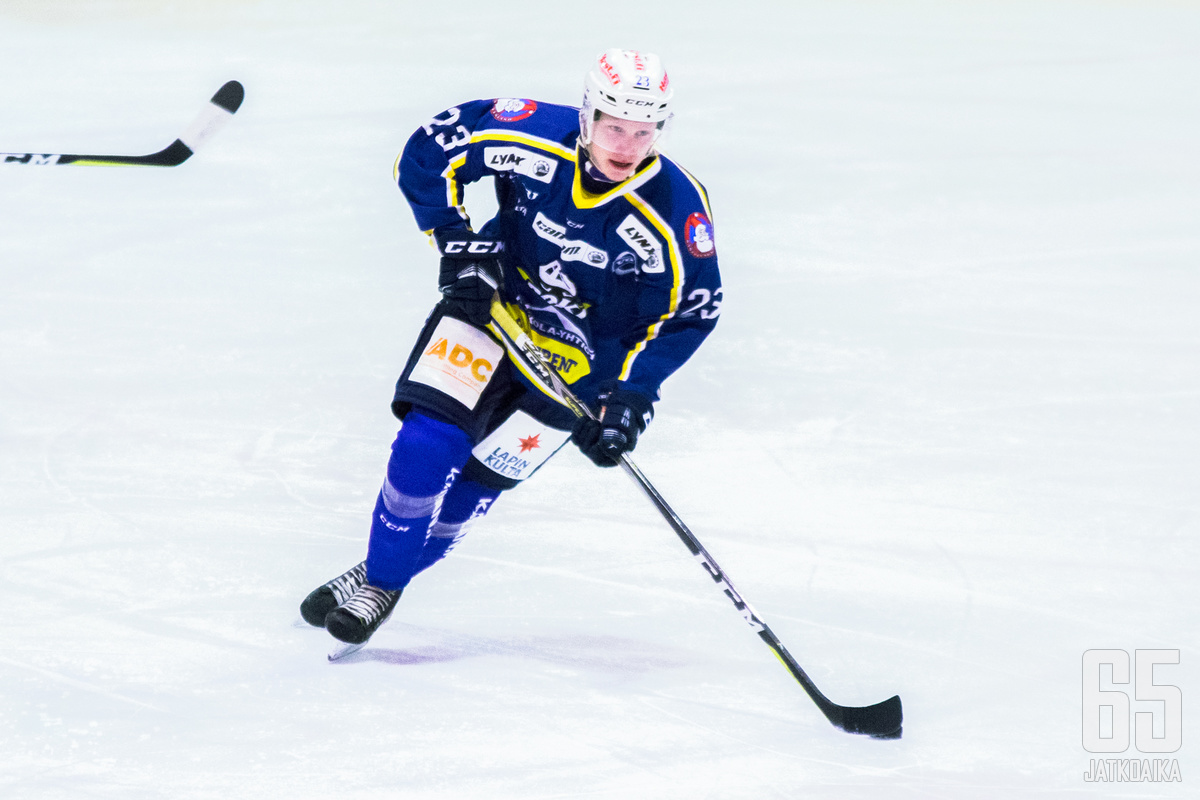 Rovaniemeläiset aloittivat viiden ottelun kotipeliputken voitolla, kun Tino Metsävainion ketju loisti kentällä.