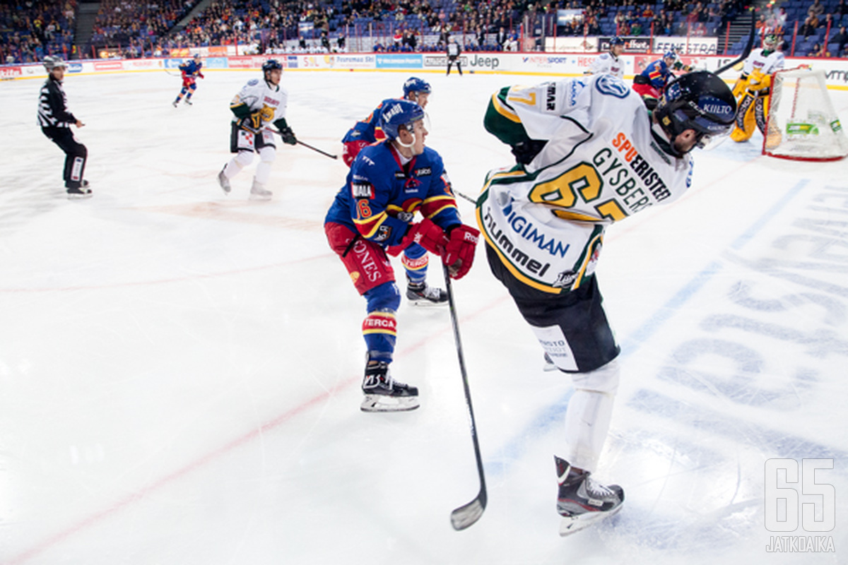 Kauden avauskohtaamisessa Ilves jätti tylysti Jokerit nollille maalein 0-4.