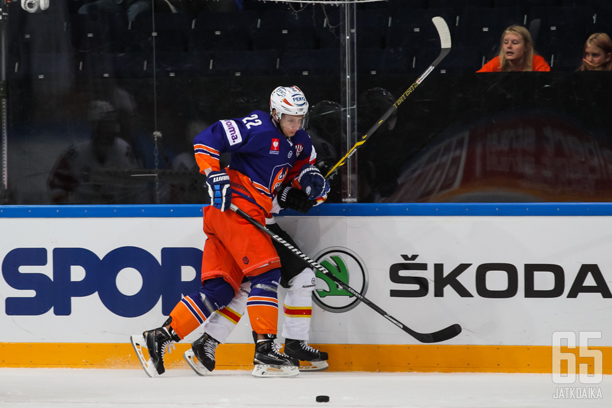 Henri Tuominen palaa Tappara-paitaan lainasopimuksella.