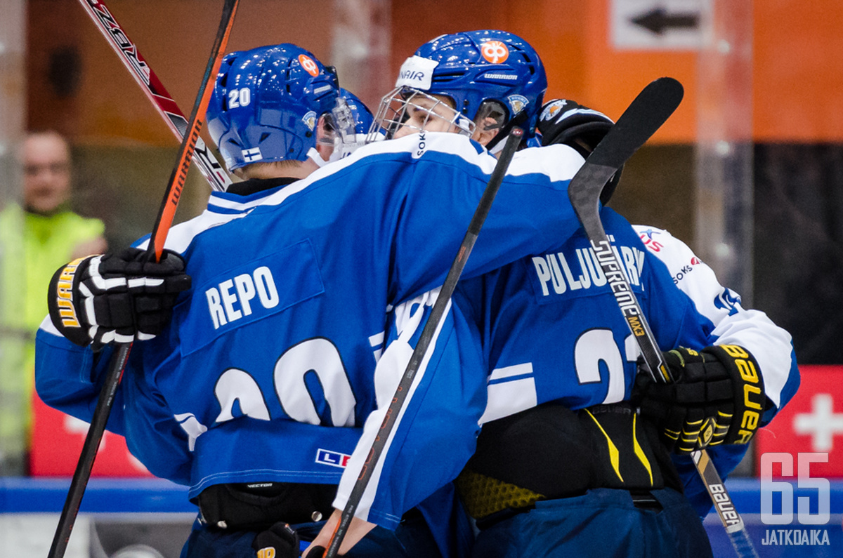 Juhlivatko Jesse Puljujärvi ja Sebastian Repo myös vuodenvaihteessa?