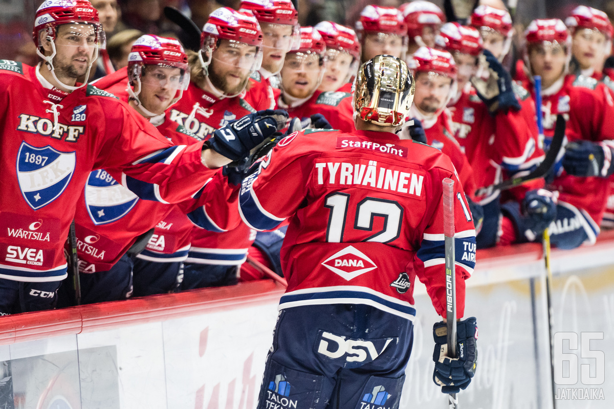 Juhani Tyrväinen teki HIFK:n toisen maalin.