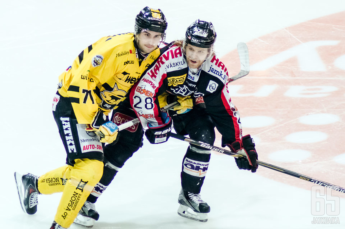 Miika Lahti jatkoi teräviä otteitaan SaiPaa vastaan.