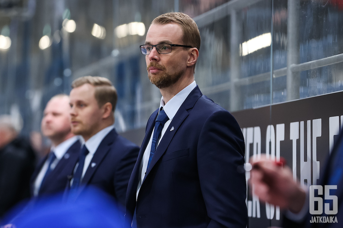 Lauri Merikivi tekee paluun Liiga-joukkueen penkin taakse Ilveksessä.