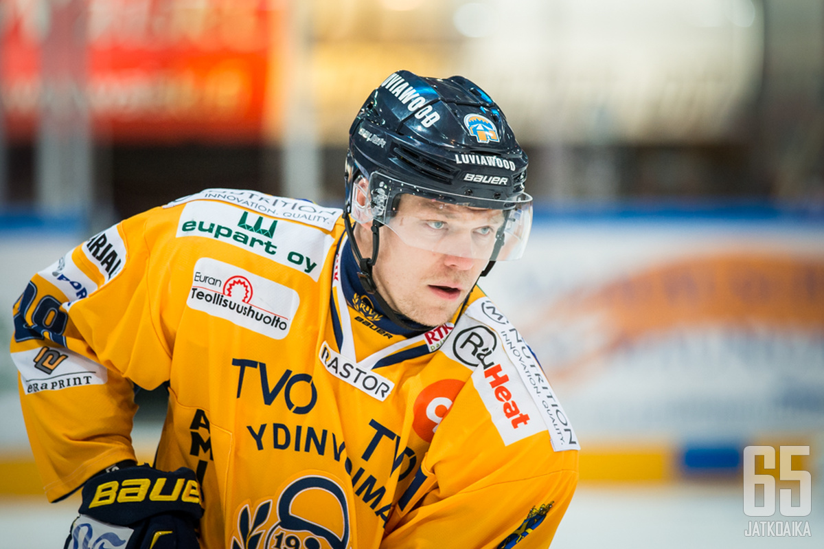 Janne Niskala hätyyttelee jo puolustajien pistepörssin piikkipaikkaa.